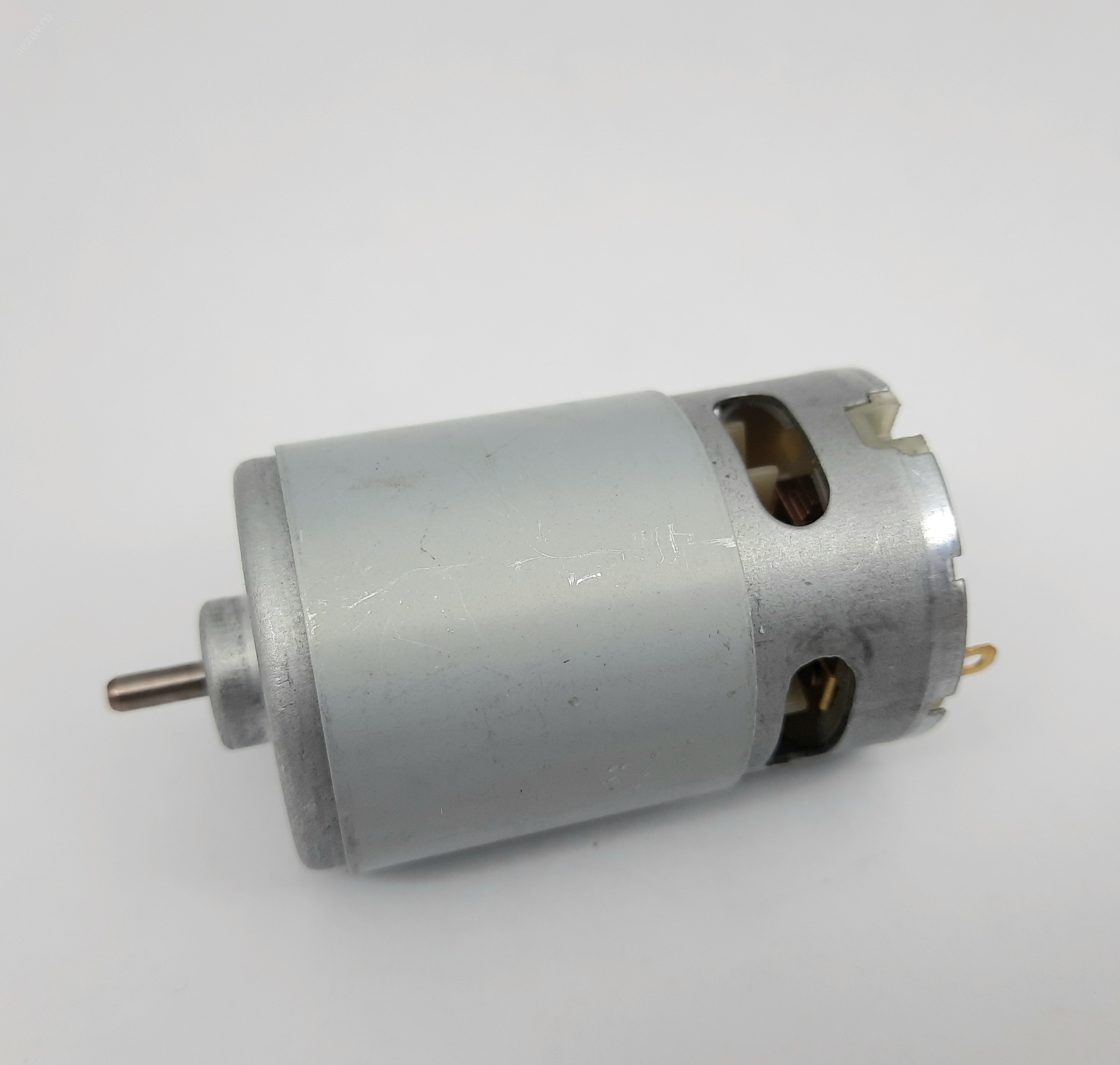 Двигатель для шуруповёрта 14.4V без шестерни D вала 3мм, D корпуса 37.5мм